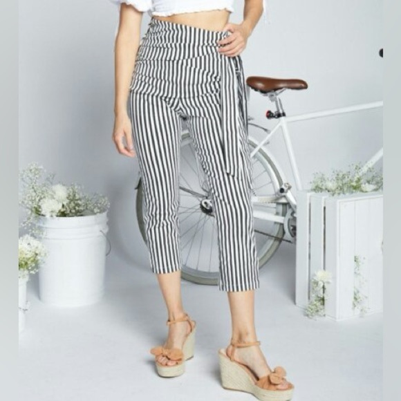 EGGIE NWOT Striped Cropped Pants in Black and White - Picture 1 of 8